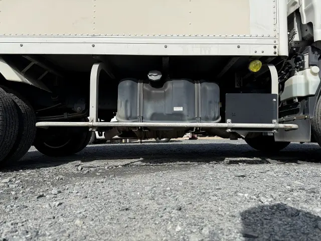 いすゞ エルフ TRG-NLR85N(2WD)の写真39