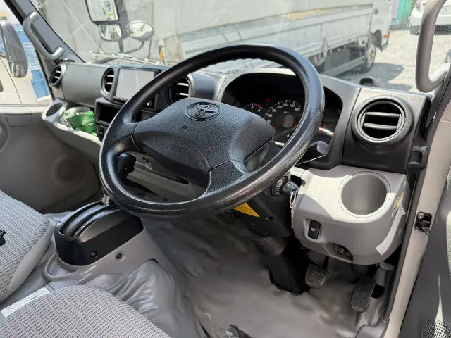 トヨタ ダイナ TPG-XZU605(2WD)の写真16