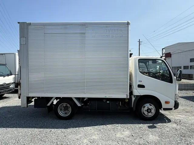 トヨタ ダイナ TPG-XZU605(2WD)の写真4