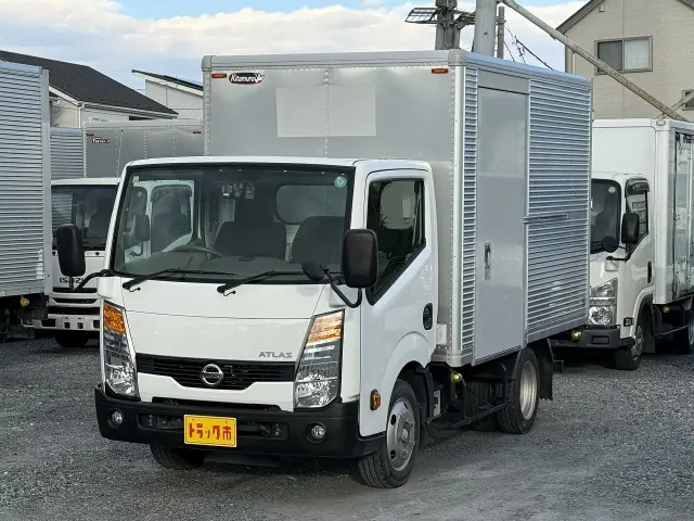 日産 アトラス SKG-TZ2F24(2WD)の写真1
