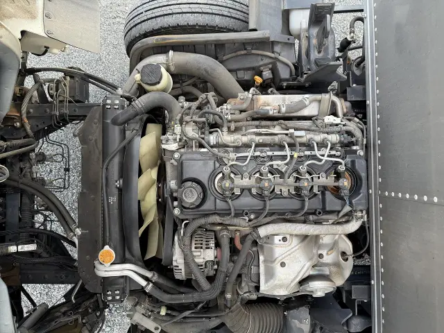 日産 アトラス SKG-TZ2F24(2WD)の写真9