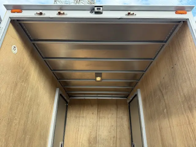 日産 アトラス SKG-TZ2F24(2WD)の写真27