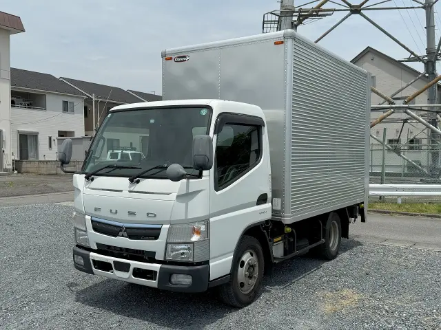 三菱 キャンター 2PG-FEAV0(2WD)の写真1
