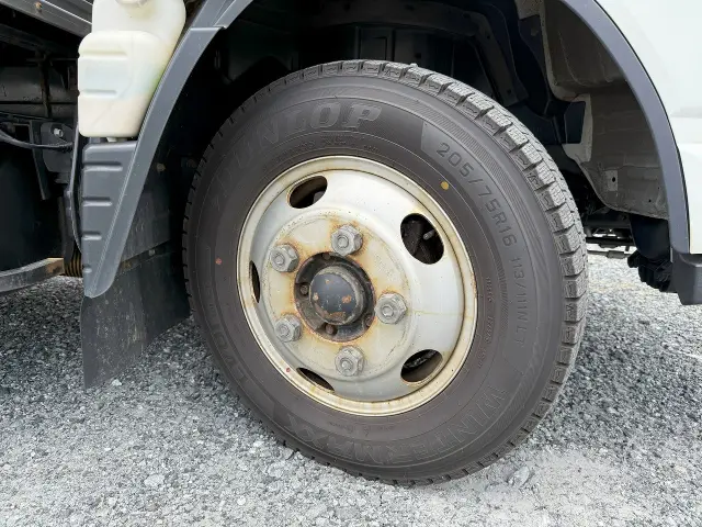 三菱 キャンター 2PG-FEAV0(2WD)の写真12