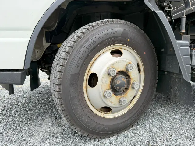 三菱 キャンター 2PG-FEAV0(2WD)の写真14