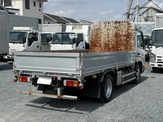 日野 デュトロ 2RG-XZC645M(2WD)の写真2