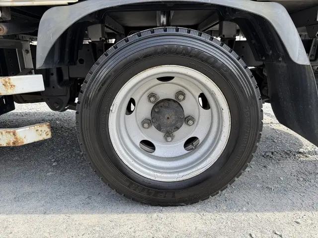 日野 デュトロ 2RG-XZC645M(2WD)の写真13
