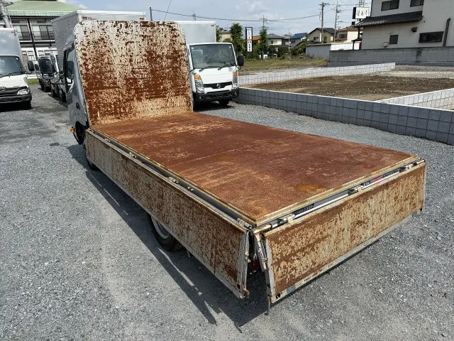 日野 デュトロ 2RG-XZC645M(2WD)の写真30