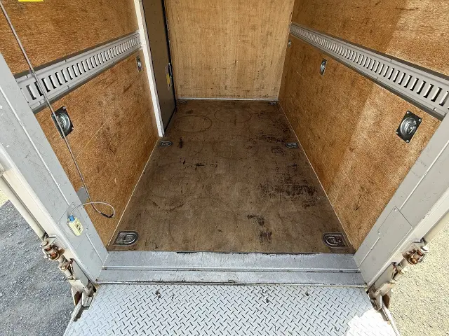 日産 アトラス TRG-FEA5W(2WD)の写真12