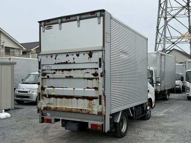 トヨタ ダイナ TPG-XZU605(2WD)の写真2