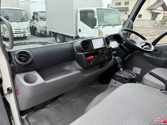 トヨタ ダイナ TPG-XZU605(2WD)の写真21