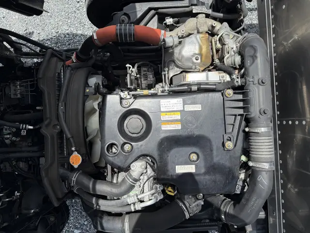 いすゞ エルフ TRG-NMR85N(2WD)の写真6