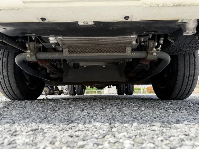 いすゞ エルフ TRG-NMR85N(2WD)の写真7