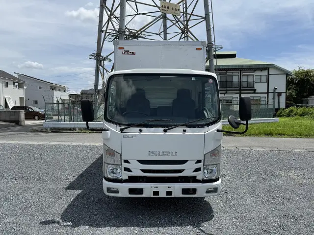 いすゞ エルフ TRG-NMR85N(2WD)の写真48