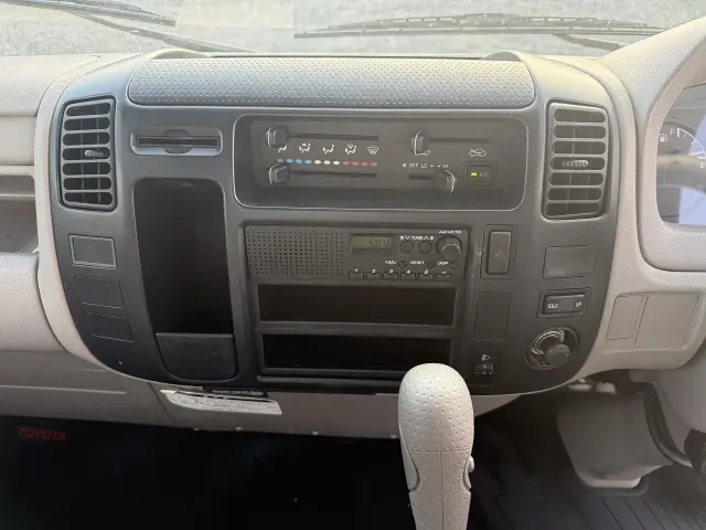 トヨタ ダイナ ADF-KDY281(4WD)の写真14