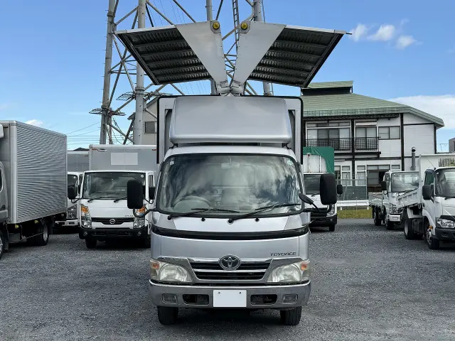 トヨタ トヨエース BDG-XZU338(2WD)の写真4