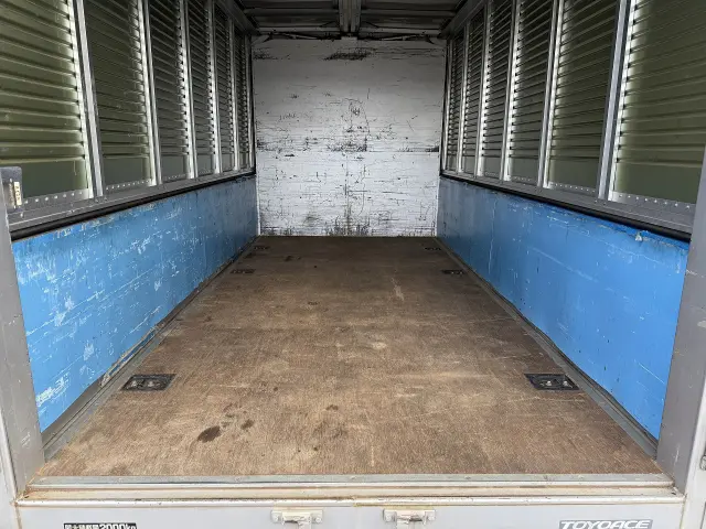 トヨタ トヨエース BDG-XZU338(2WD)の写真15