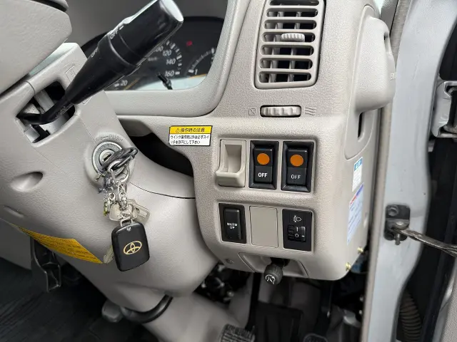トヨタ トヨエース BDG-XZU338(2WD)の写真19