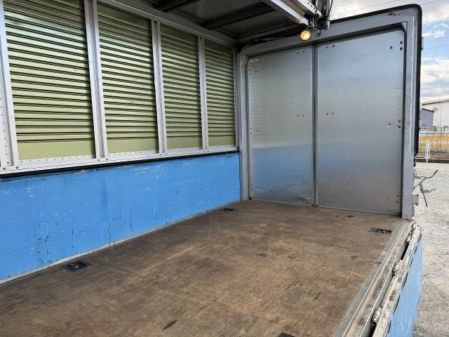 トヨタ トヨエース BDG-XZU338(2WD)の写真33