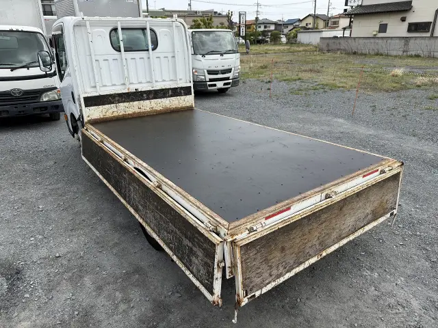 日産 アトラス SKG-TZ2F24(2WD)の写真11