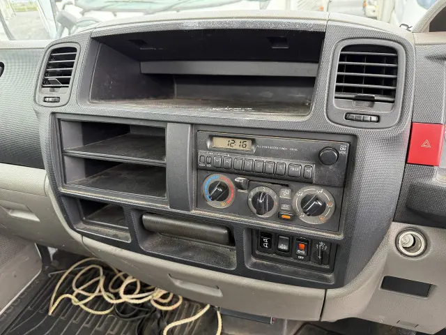 日産 アトラス SKG-TZ2F24(2WD)の写真38