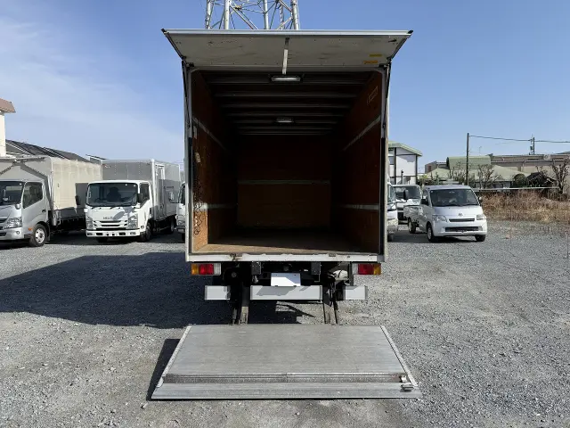 いすゞ エルフ PB-NPR81AN(2WD)の写真5