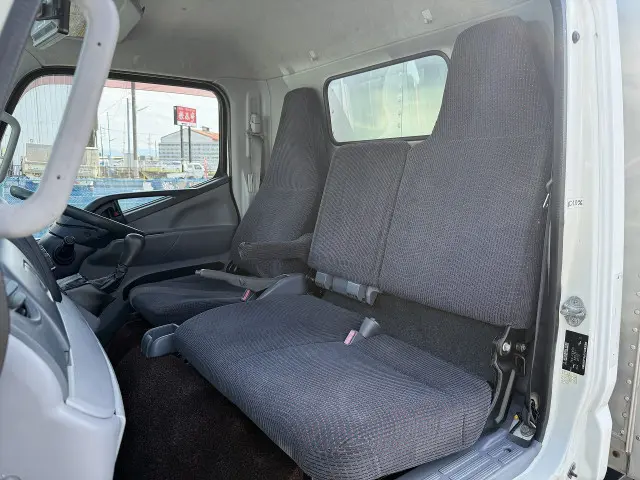 三菱 キャンター TKG-FEA50(2WD)の写真19