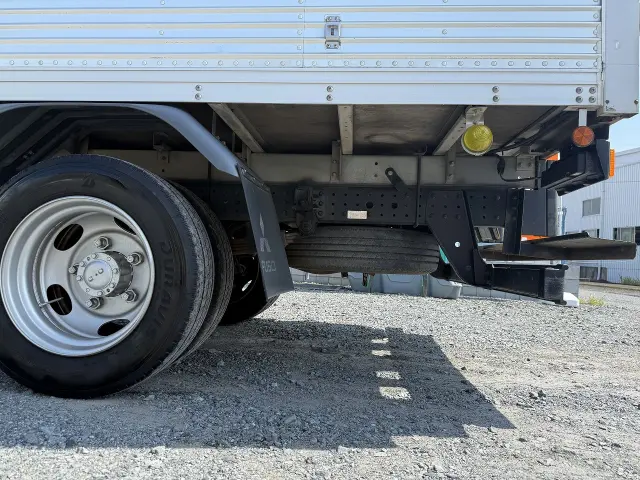 三菱 キャンター TKG-FEA50(2WD)の写真42