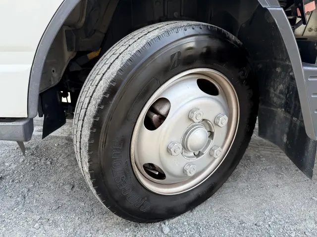 三菱 キャンター TKG-FEA50(2WD)の写真46