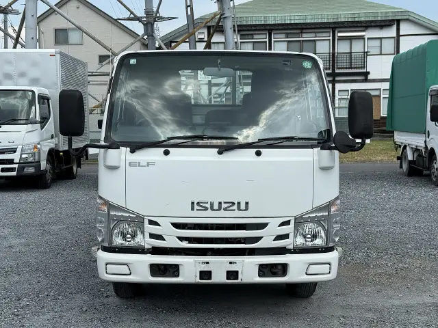 いすゞ エルフ TRG-NHR85A(2WD)の写真22