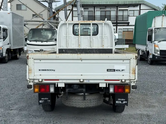 いすゞ エルフ TRG-NHR85A(2WD)の写真23