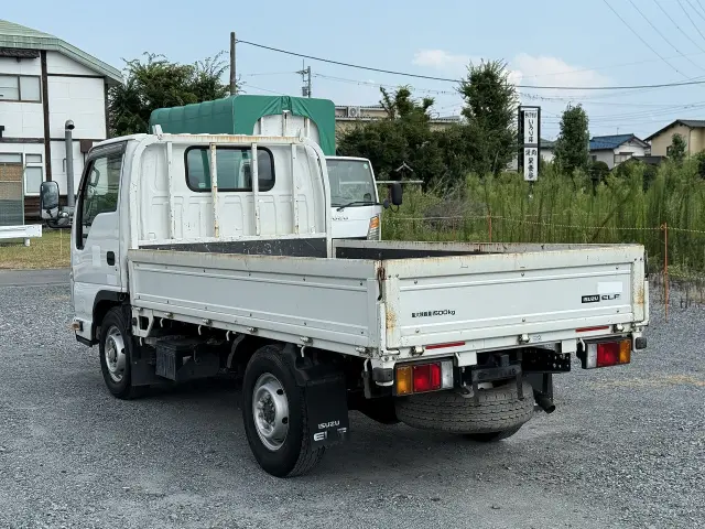 いすゞ エルフ TRG-NHR85A(2WD)の写真24