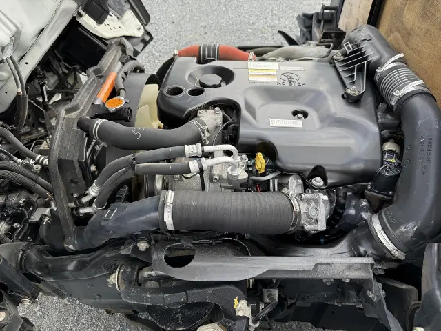 いすゞ エルフ TRG-NHR85A(2WD)の写真29