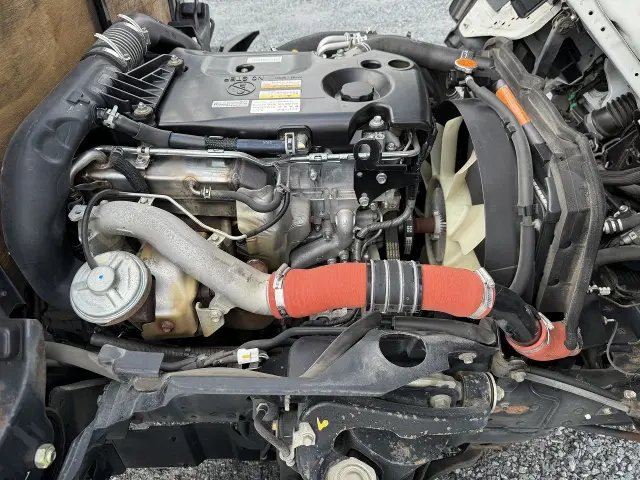 いすゞ エルフ TRG-NHR85A(2WD)の写真30