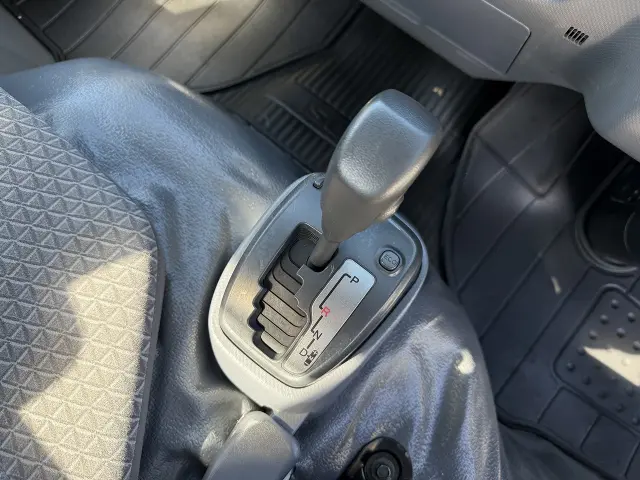 いすゞ エルフ TRG-NHR85A(2WD)の写真42