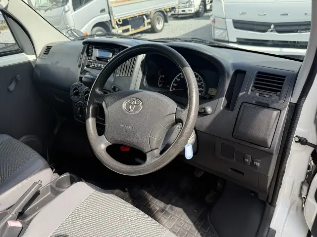 トヨタ タウンエーストラック ABF-S412U(4WD)の写真16
