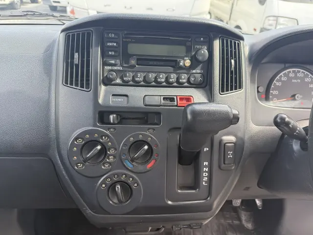 トヨタ タウンエーストラック ABF-S412U(4WD)の写真18