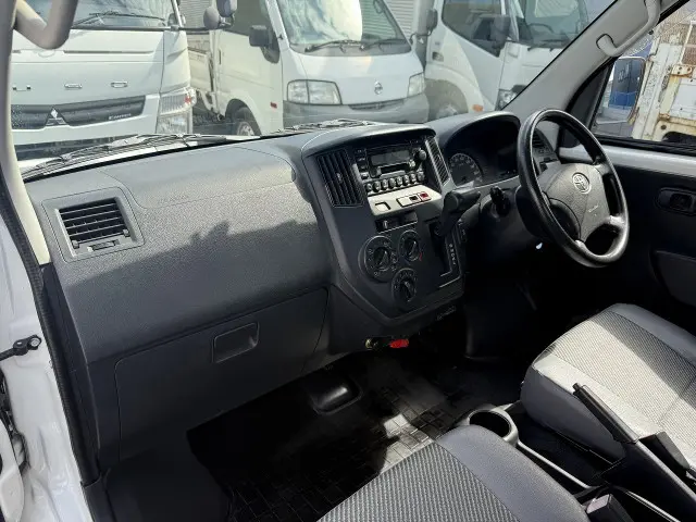 トヨタ タウンエーストラック ABF-S412U(4WD)の写真20