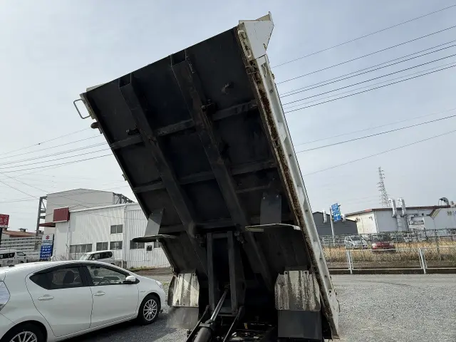 三菱 キャンター TKG-FBA30(2WD)の写真30