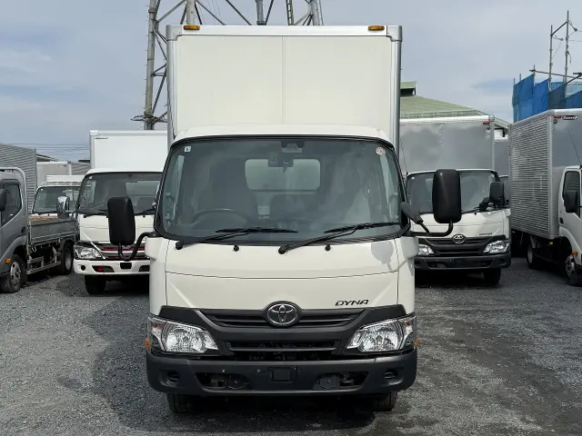 トヨタ ダイナ TPG-XZU605(2WD)の写真2