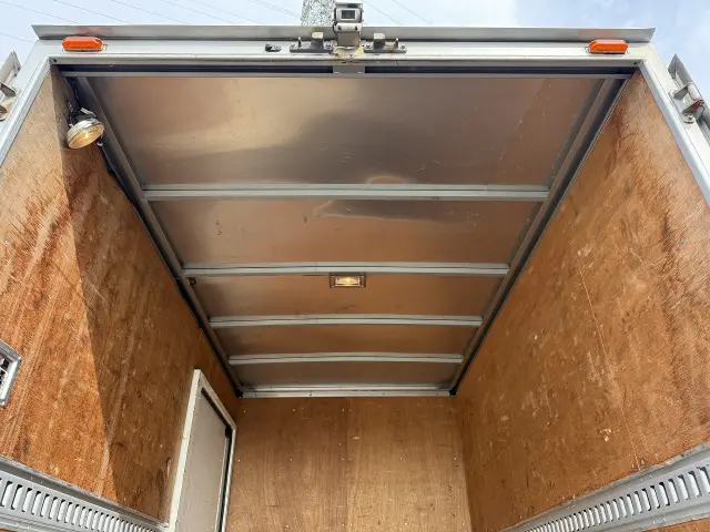 トヨタ ダイナ TPG-XZU605(2WD)の写真10