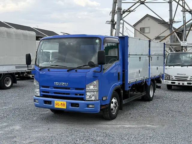 いすゞ エルフ SKG-NPR85YN(2WD)の写真1