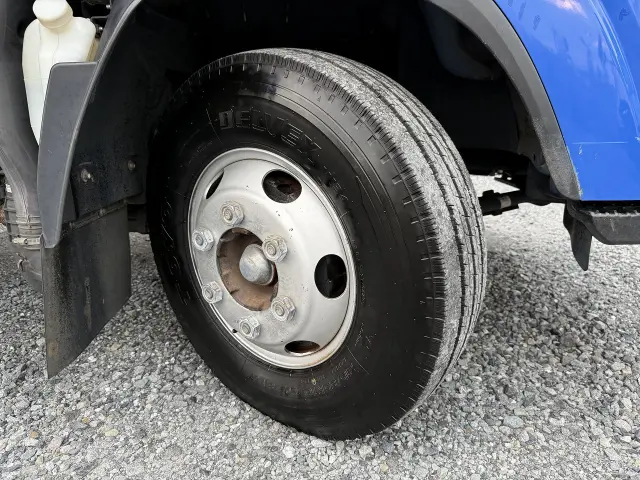 いすゞ エルフ SKG-NPR85YN(2WD)の写真12