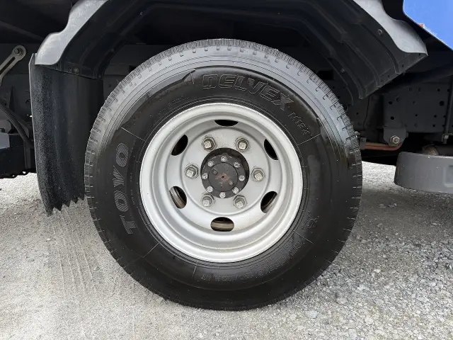 いすゞ エルフ SKG-NPR85YN(2WD)の写真13