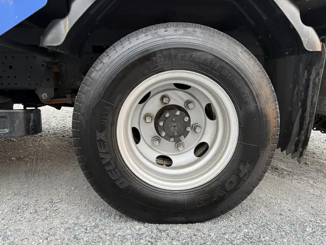 いすゞ エルフ SKG-NPR85YN(2WD)の写真15
