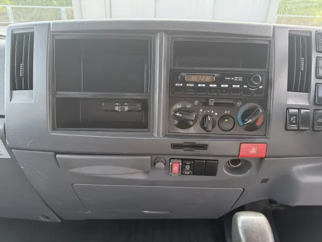 いすゞ エルフ SKG-NPR85YN(2WD)の写真19