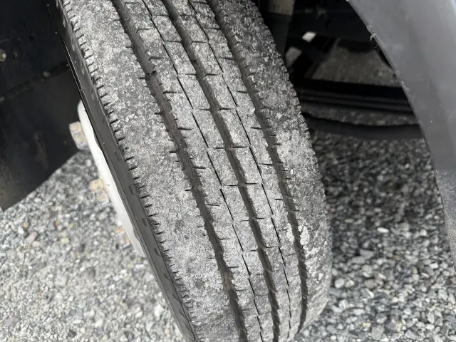 いすゞ エルフ SKG-NPR85YN(2WD)の写真37