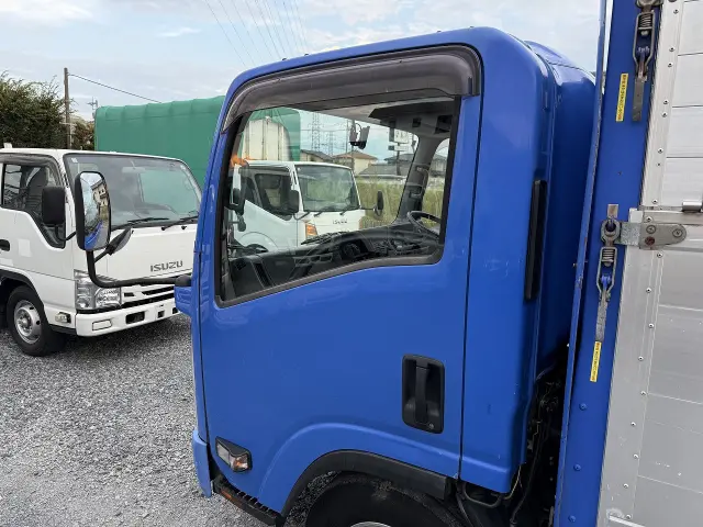 いすゞ エルフ SKG-NPR85YN(2WD)の写真44