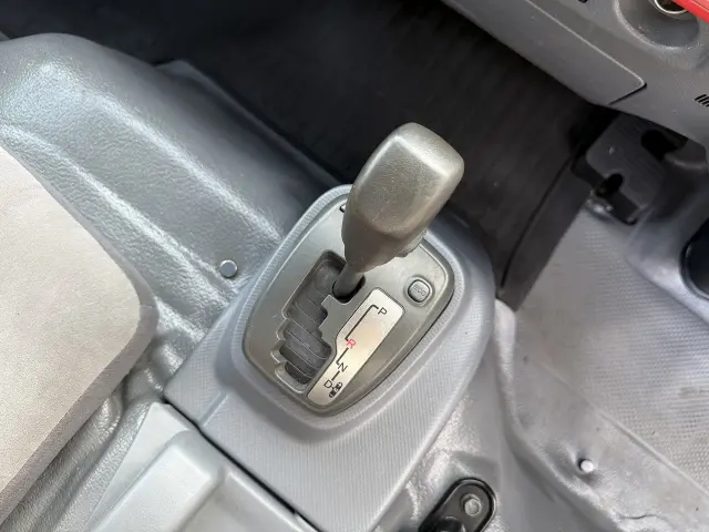 いすゞ エルフ SKG-NPR85YN(2WD)の写真47