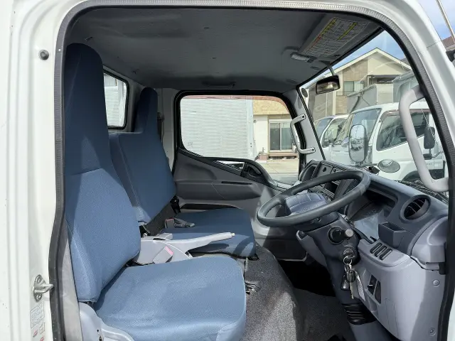 三菱 キャンター TKG-FBA20(2WD)の写真23